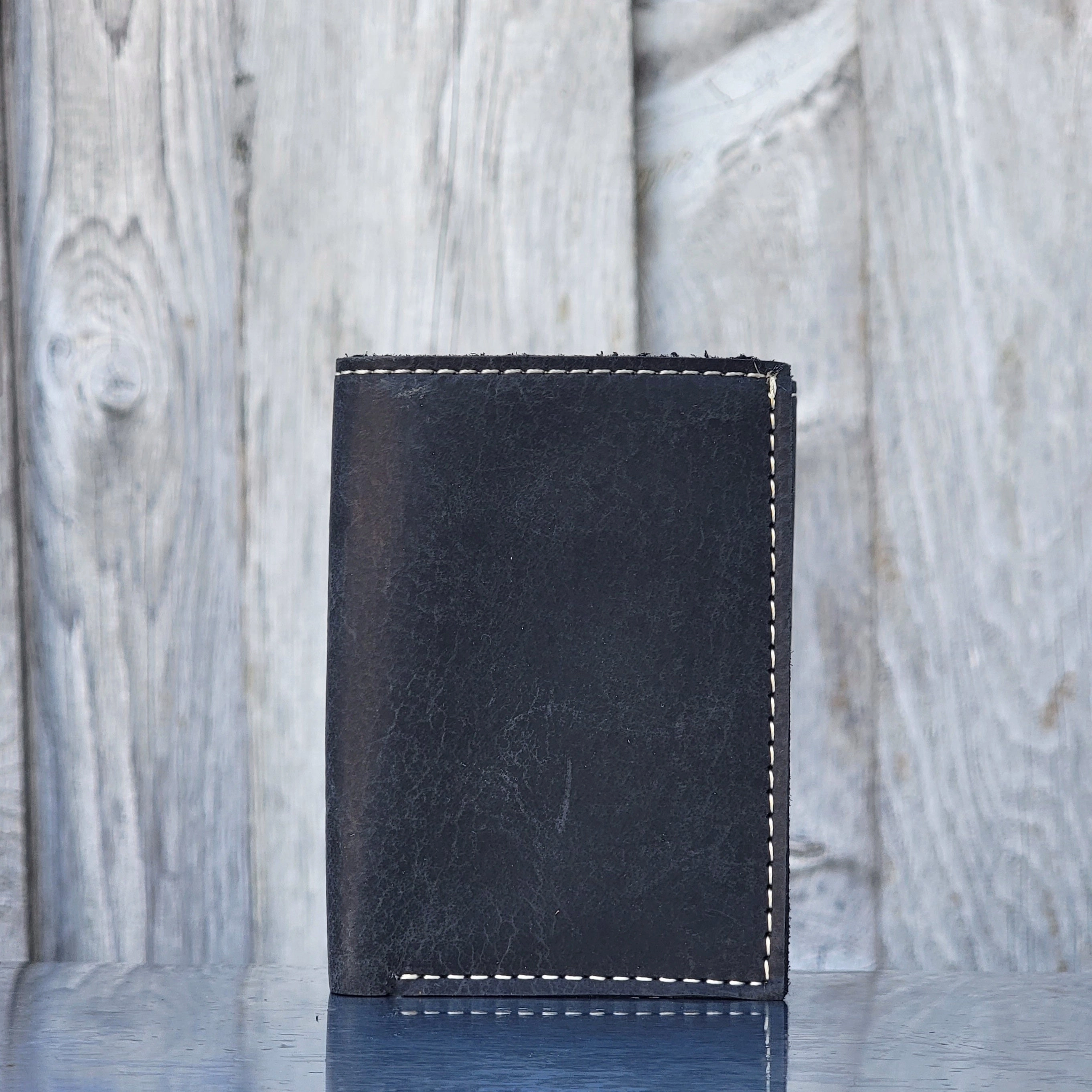 Meraki - Engraved Cognac Full Grain Leather Trifold Wallet