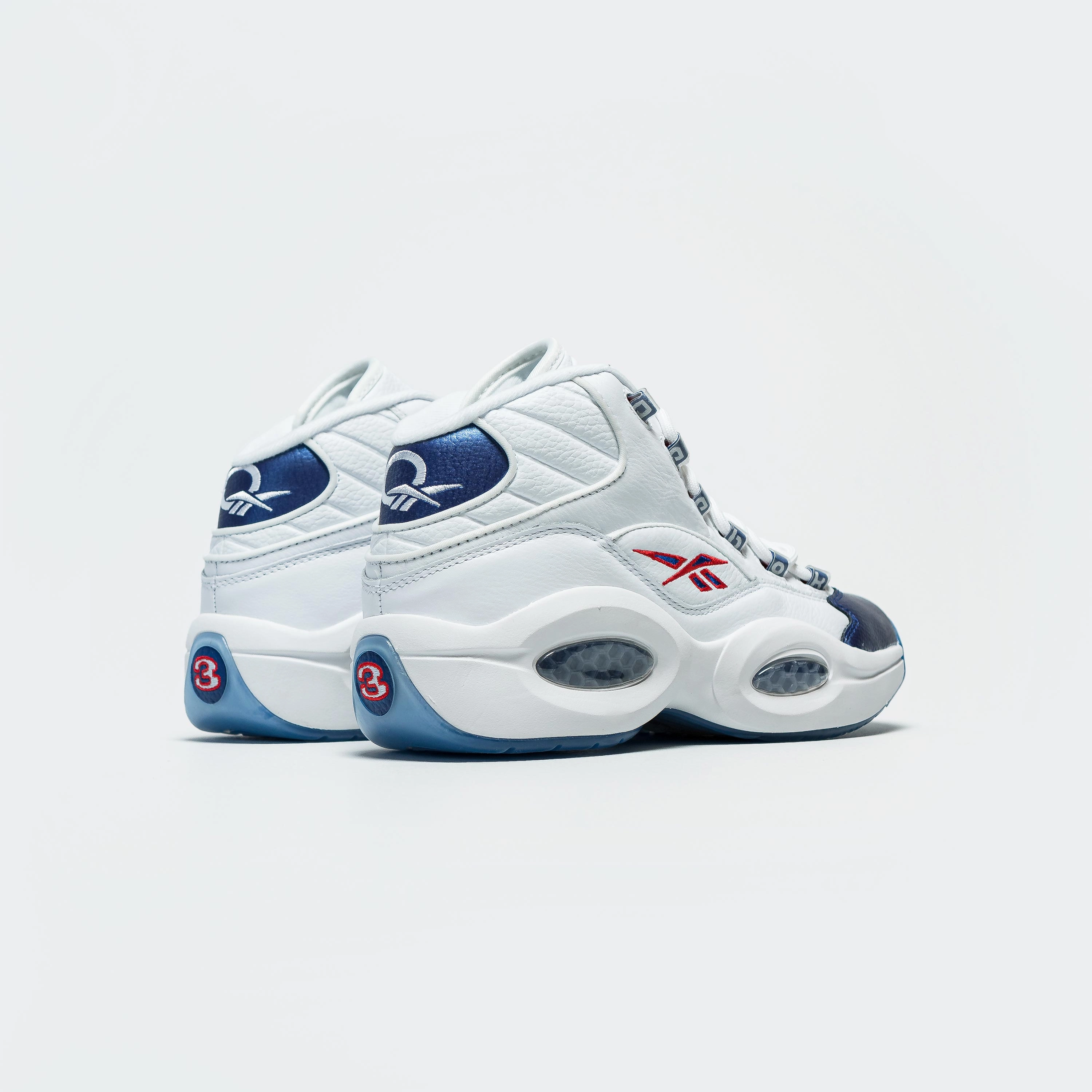Question Mid - Footwear White/Infinite Blue