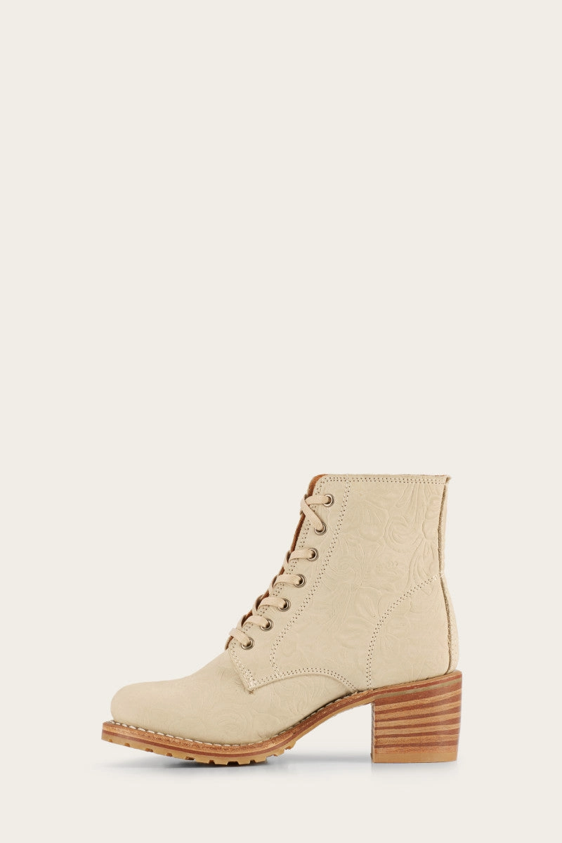 Sabrina 6G Lace Up - Pre-Loved