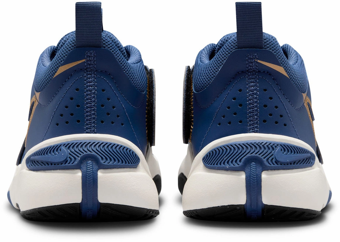 Team Hustle D 11 Junior's Basketball Shoes