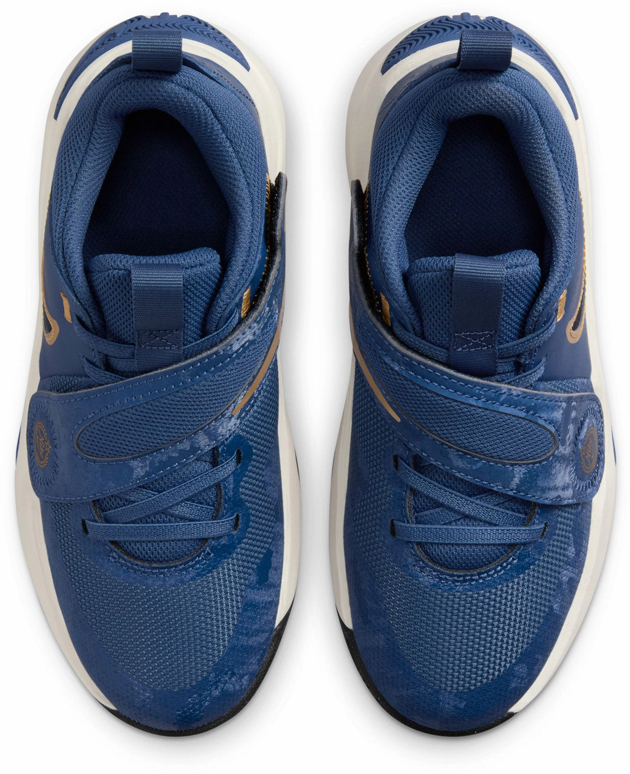 Team Hustle D 11 Junior's Basketball Shoes