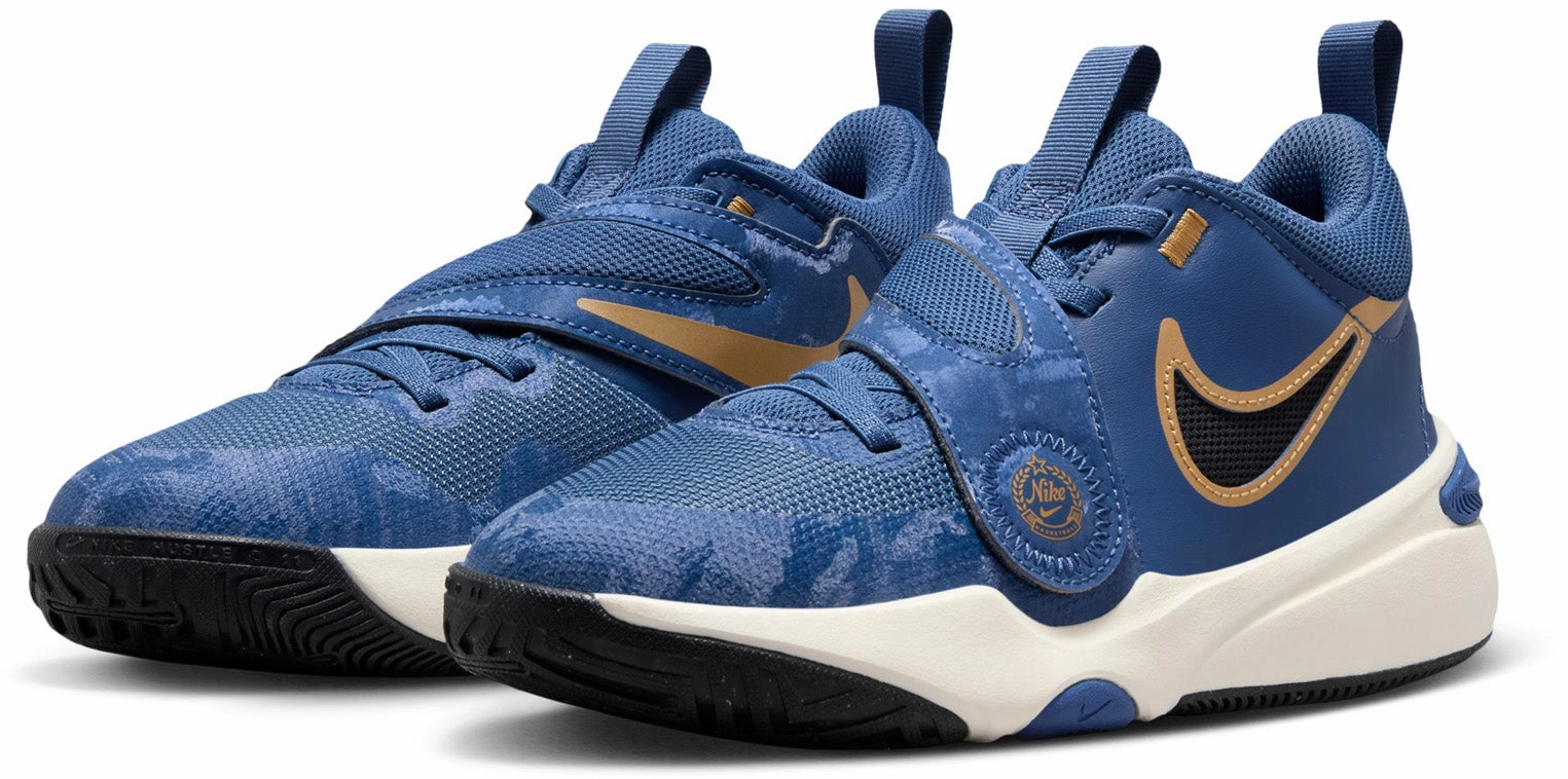 Team Hustle D 11 Junior's Basketball Shoes
