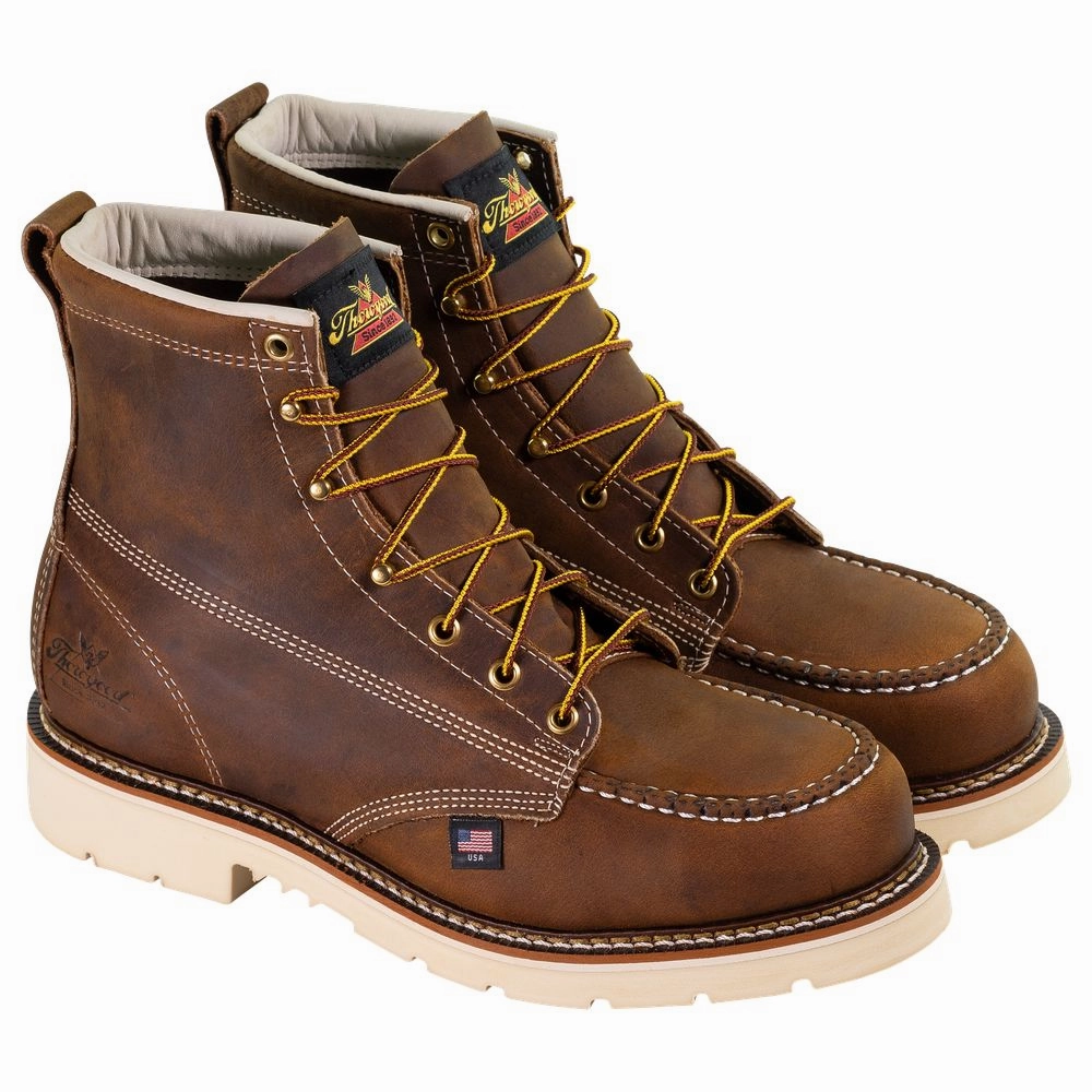 Thorogood 804-4375 Men's Trail Crazyhorse Safety Toe MAXWear Work Boots, Size: 11M, Crazyhorse