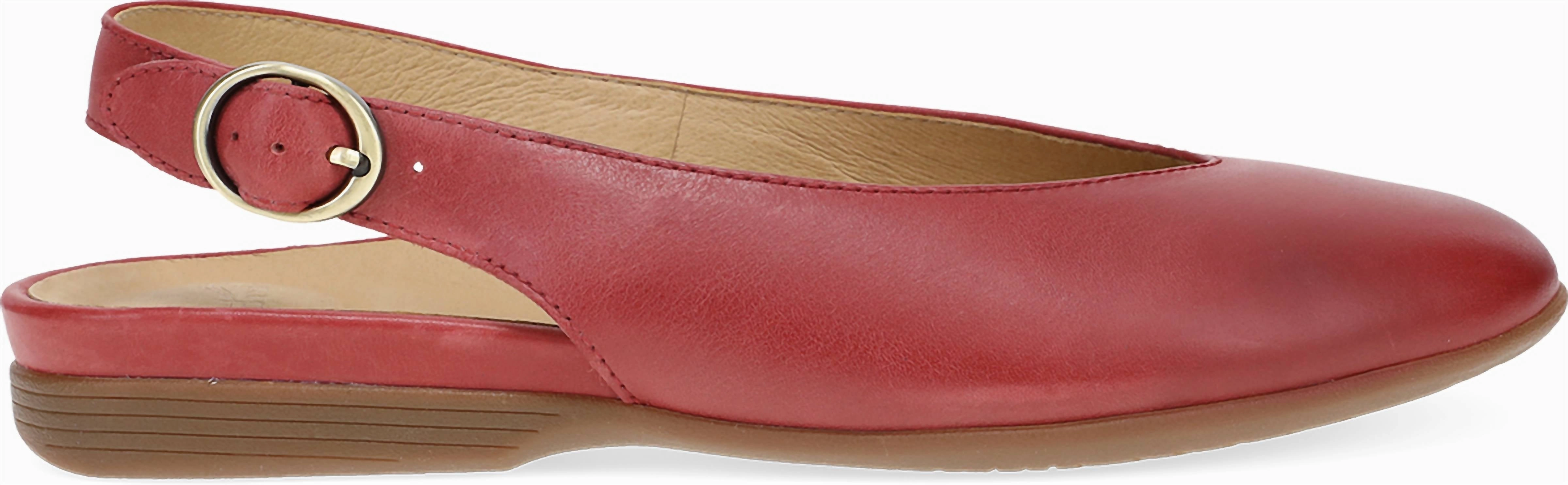 Women's Lea Flats In Red
