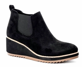 Women's Love You Latte Boots In Black