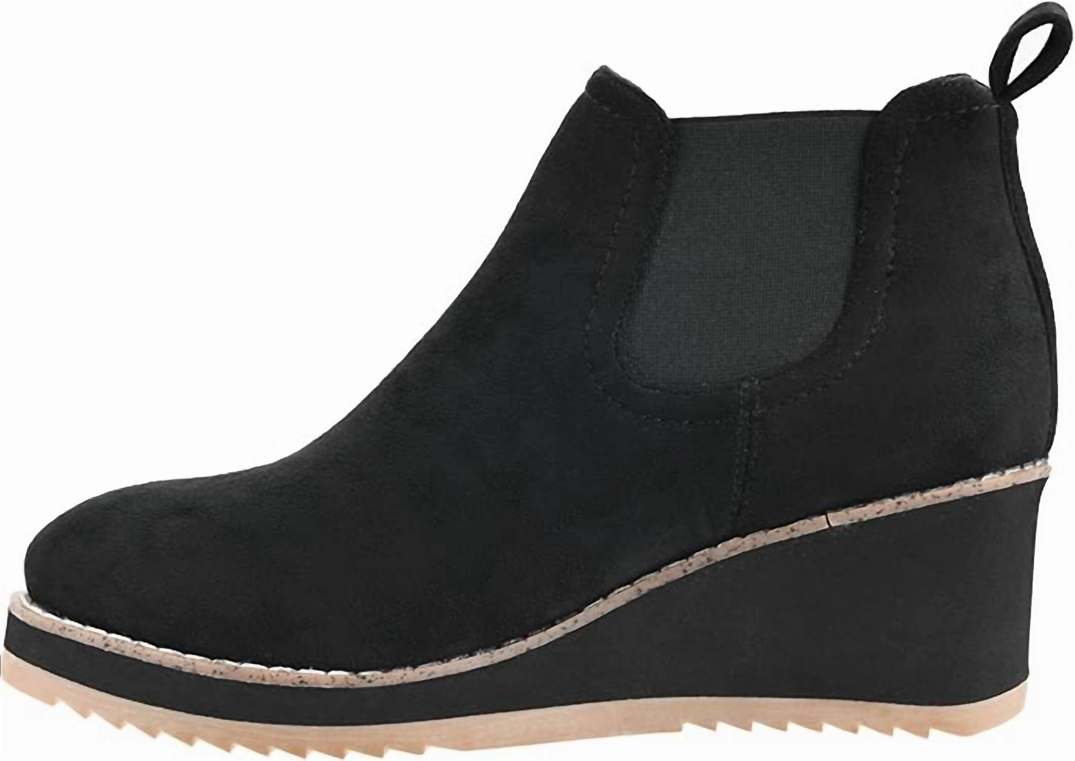 Women's Love You Latte Boots In Black