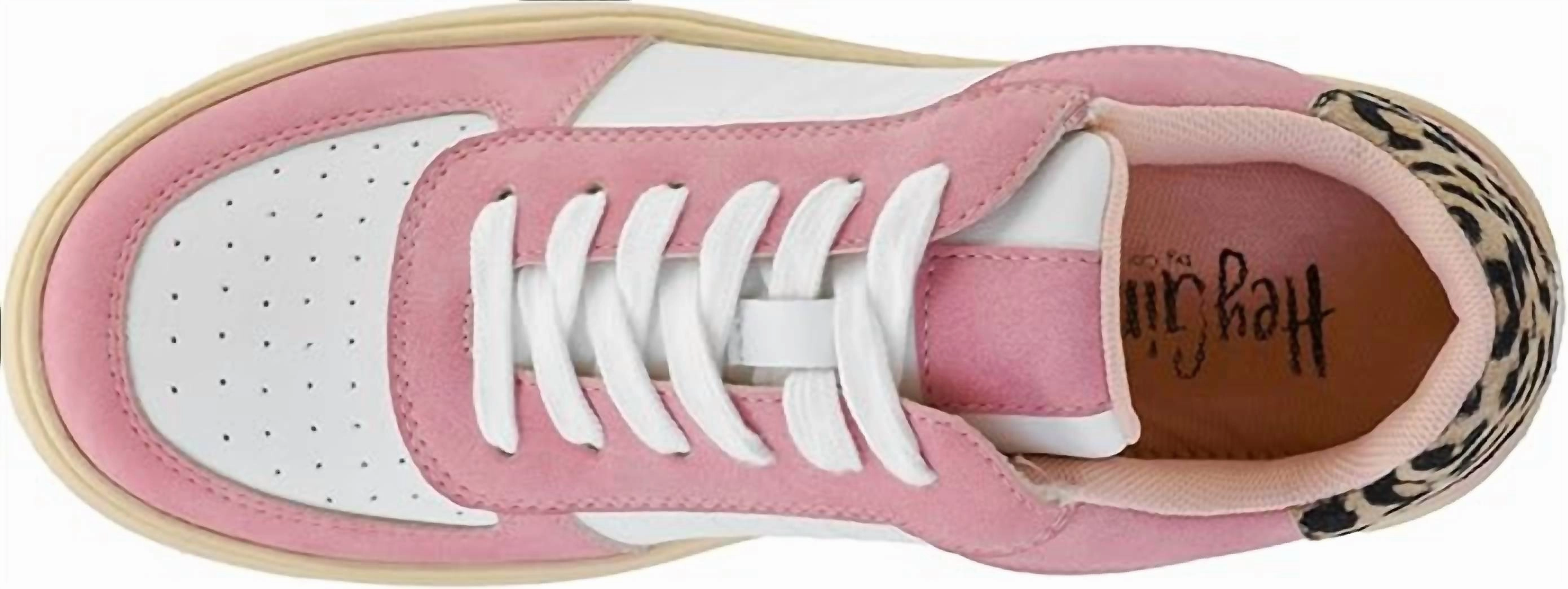 Women's Pregame Sneaker In Pink
