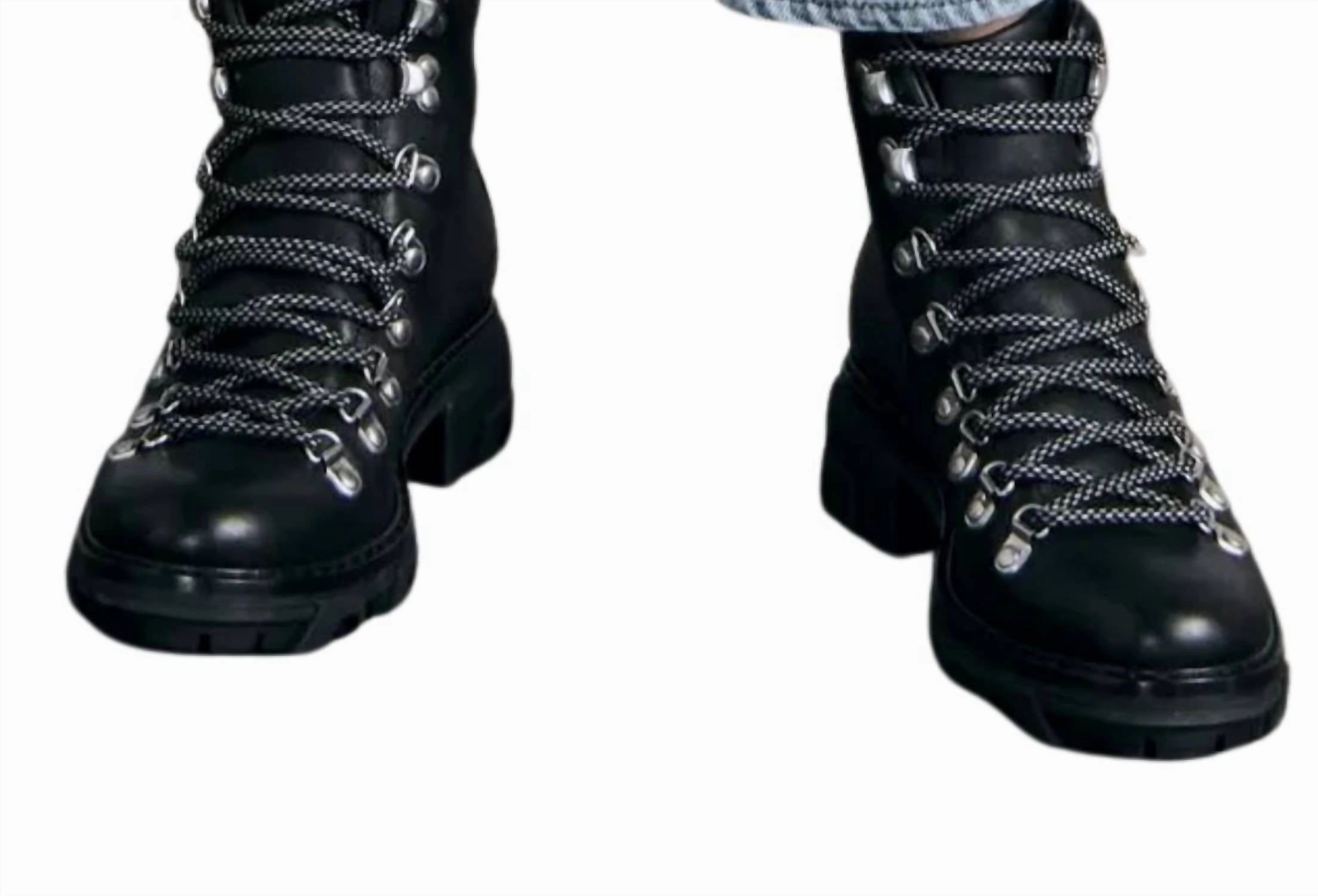 Women's Shiloh Hiker Boot In Black